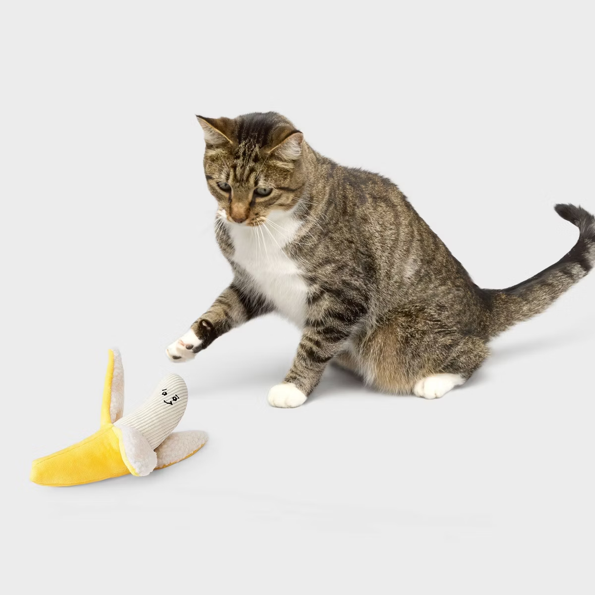 لعبة قطط محشوة على شكل موزة، ت - مراجعة Catnip Toys وسعره